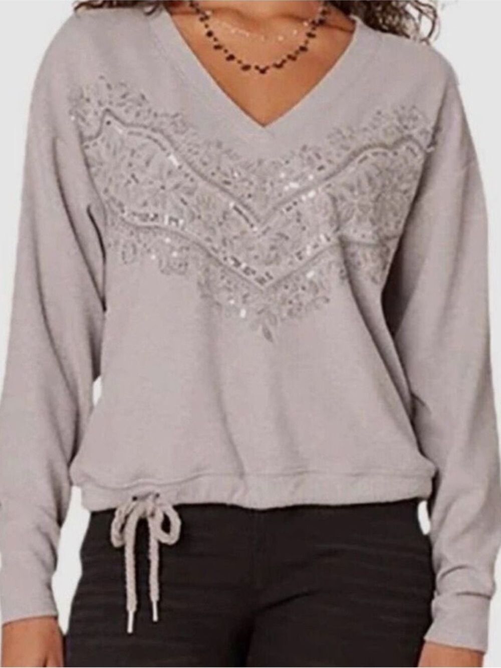 NWT $79 Democracy Embellished V-Neck Sweatshirt – Plus Size 1X / 2X Grey/Silver